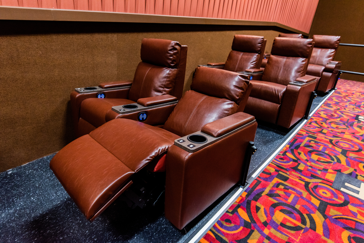 CONTRACT_MANUFACTURING_LIFESTYLE_LUXURY_THEATER_SEATING-1200x801-81def13.jpeg