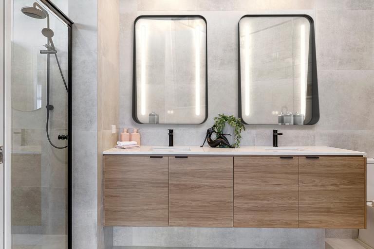 694SH_Mirror_with_tray_Application_Dual_Install_Bathroom-1201x800-5b2df79.jpg